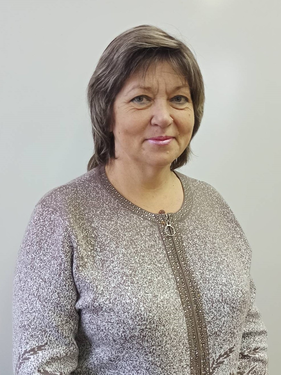 Леонова Валентина Михайловна.